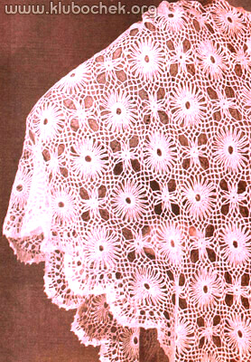 Розовая шаль из круглых цветочных мотивов - www.klubochek.org